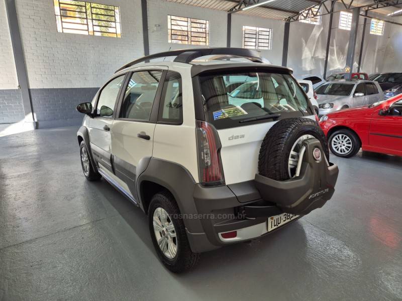 FIAT - IDEA - 2013/2014 - Branca - R$ 42.900,00