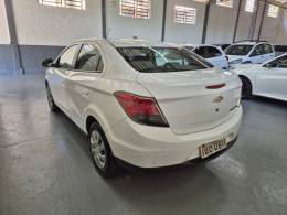 CHEVROLET - PRISMA - 2013/2014 - Branca - R$ 47.900,00