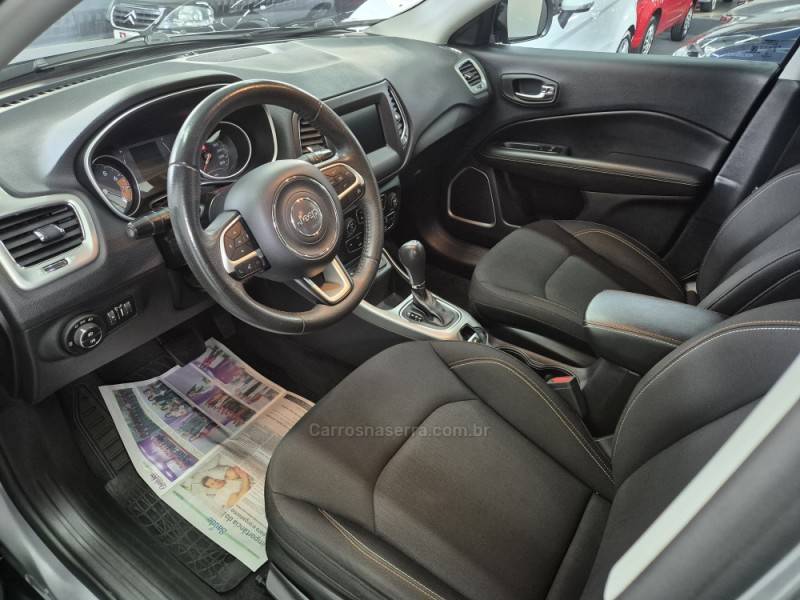 JEEP - COMPASS - 2019/2019 - Prata - R$ 93.900,00