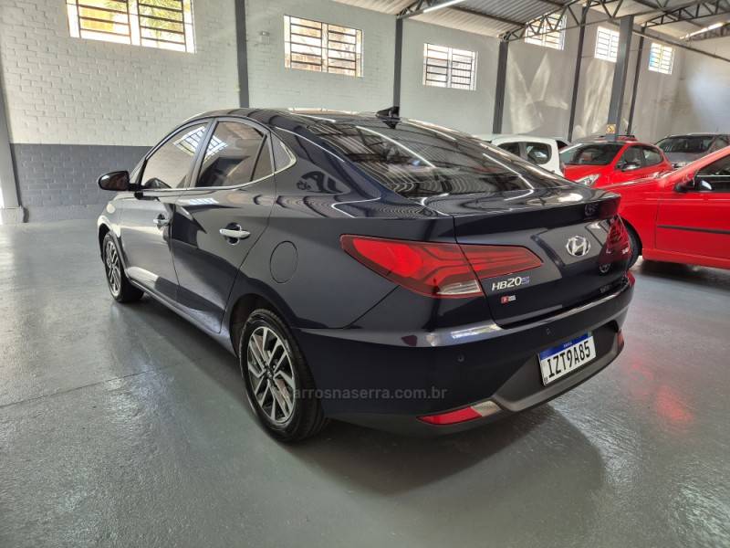 HYUNDAI - HB20S - 2019/2020 - Azul - R$ 79.500,00