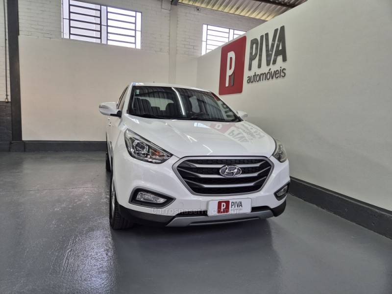 HYUNDAI - IX35 - 2016/2016 - Branca - R$ 78.900,00