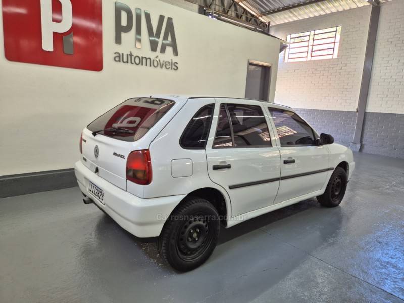 VOLKSWAGEN - GOL - 1998/1999 - Branca - R$ 29.500,00