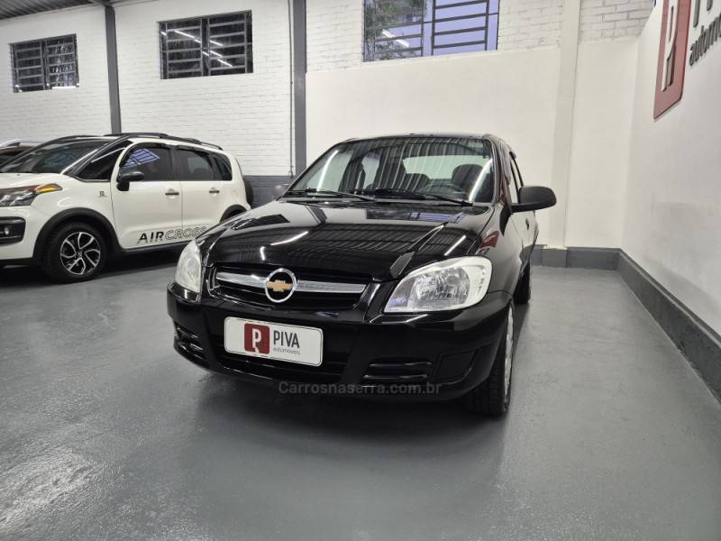 CHEVROLET - PRISMA - 2008/2009 - Preta - R$ 25.900,00