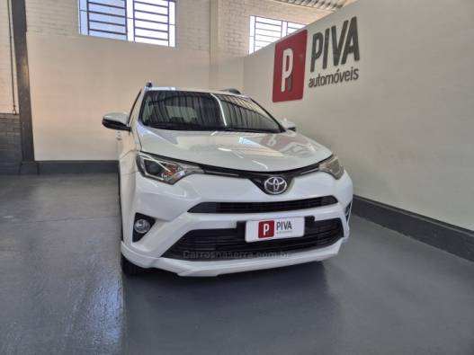 TOYOTA - RAV4 - 2018/2018 - Branca - R$ 119.900,00