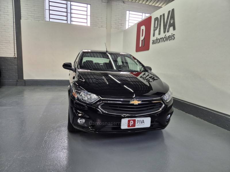 CHEVROLET - ONIX - 2019/2019 - Preta - R$ 69.500,00