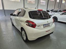 PEUGEOT - 208 - 2017/2017 - Branca - R$ 49.500,00