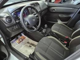 RENAULT - KWID - 2023/2024 - Branca - R$ 62.500,00