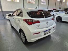 HYUNDAI - HB20 - 2018/2019 - Branca - R$ 53.900,00