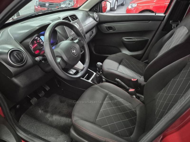 RENAULT - KWID - 2021/2022 - Vermelha - R$ 48.500,00