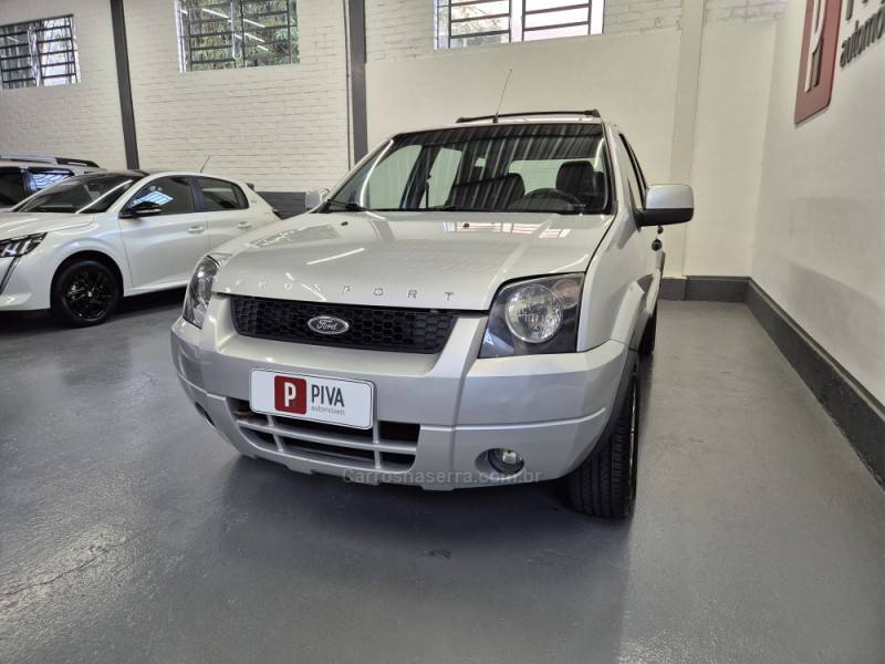 FORD - ECOSPORT - 2006/2007 - Prata - R$ 31.500,00