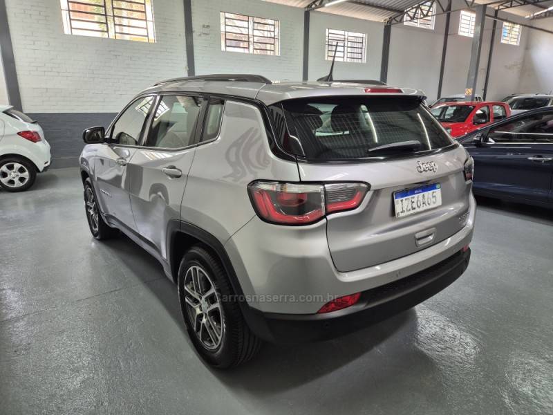 JEEP - COMPASS - 2019/2019 - Prata - R$ 93.900,00