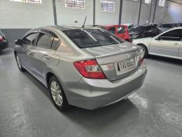 HONDA - CIVIC - 2013/2014 - Prata - R$ 67.900,00