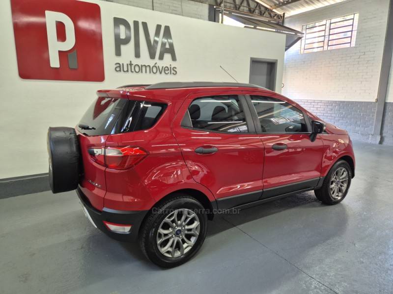 FORD - ECOSPORT - 2014/2014 - Vermelha - R$ 54.900,00