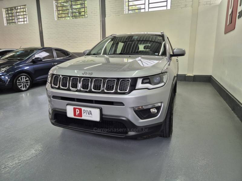 JEEP - COMPASS - 2019/2019 - Prata - R$ 93.900,00