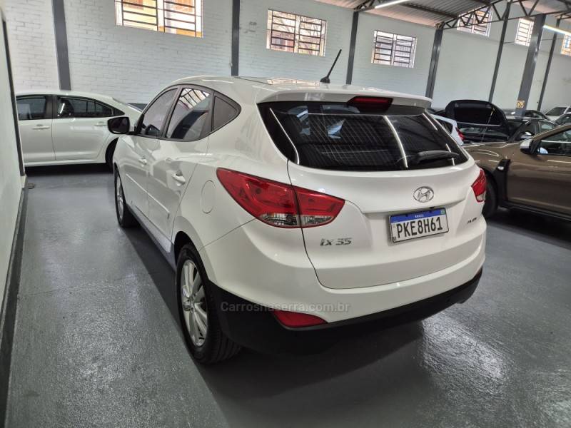 HYUNDAI - IX35 - 2016/2016 - Branca - R$ 78.900,00