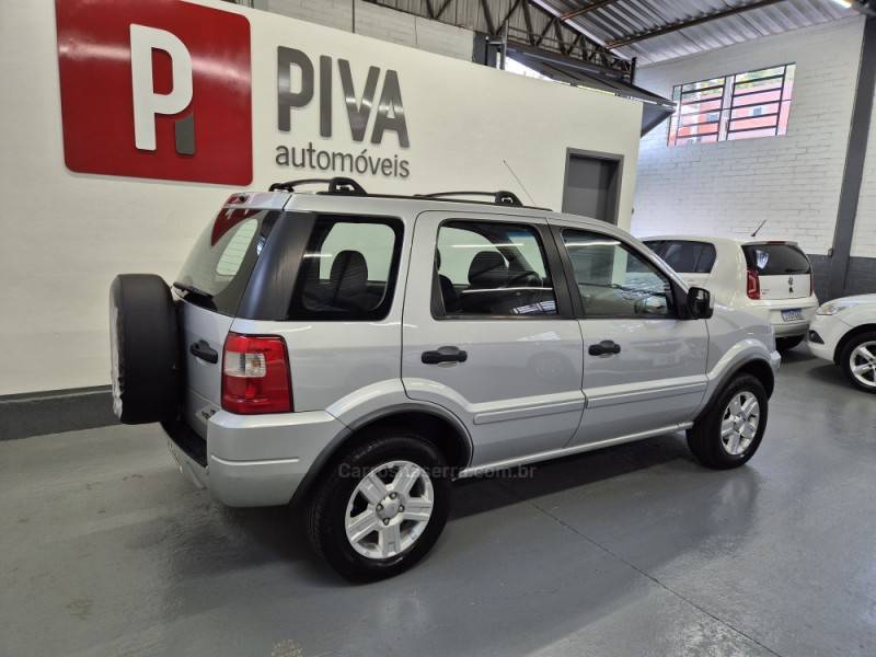 FORD - ECOSPORT - 2006/2007 - Prata - R$ 31.500,00