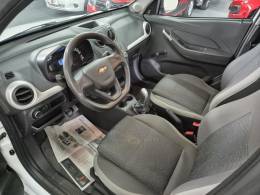 CHEVROLET - MONTANA - 2015/2016 - Branca - R$ 49.500,00