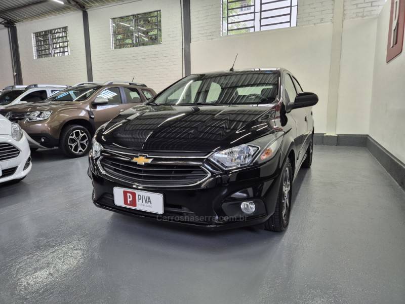 CHEVROLET - ONIX - 2019/2019 - Preta - R$ 69.500,00