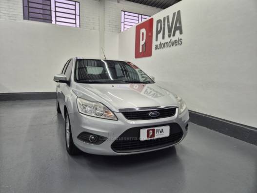 FORD - FOCUS - 2012/2012 - Prata - R$ 41.900,00
