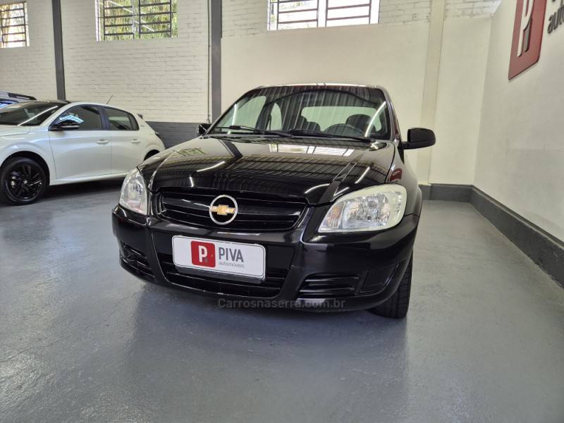 CHEVROLET - CELTA - 2009/2009 - Preta - R$ 22.000,00