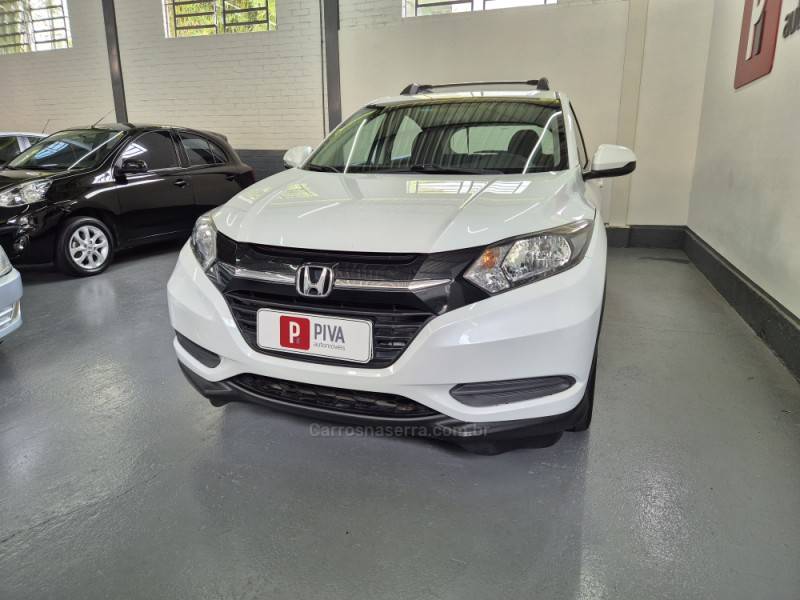 HONDA - HR-V - 2017/2017 - Branca - R$ 83.500,00