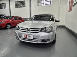 VOLKSWAGEN - GOLF - 2010/2011 - Prata - R$ 51.900,00