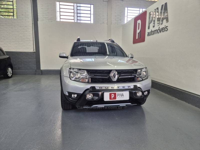 RENAULT - DUSTER - 2019/2020 - Prata - R$ 75.500,00