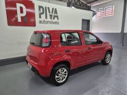 FIAT - UNO - 2018/2018 - Vermelha - R$ 43.900,00