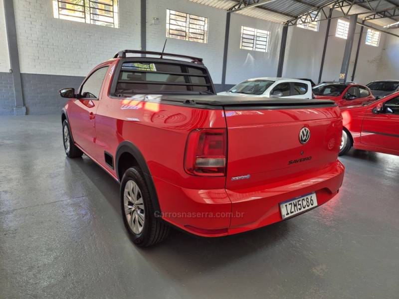 VOLKSWAGEN - SAVEIRO - 2019/2020 - Vermelha - R$ 67.900,00