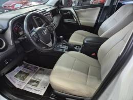 TOYOTA - RAV4 - 2018/2018 - Branca - R$ 119.900,00